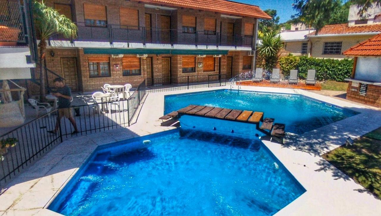 Hotel Carlos Paz Villa Carlos Paz Luaran gambar